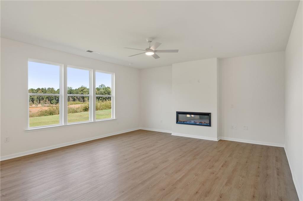 8136 Pine Ridge Road Property Photo 9