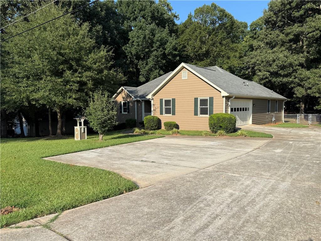 330 Fox Meadow Drive Property Photo 2