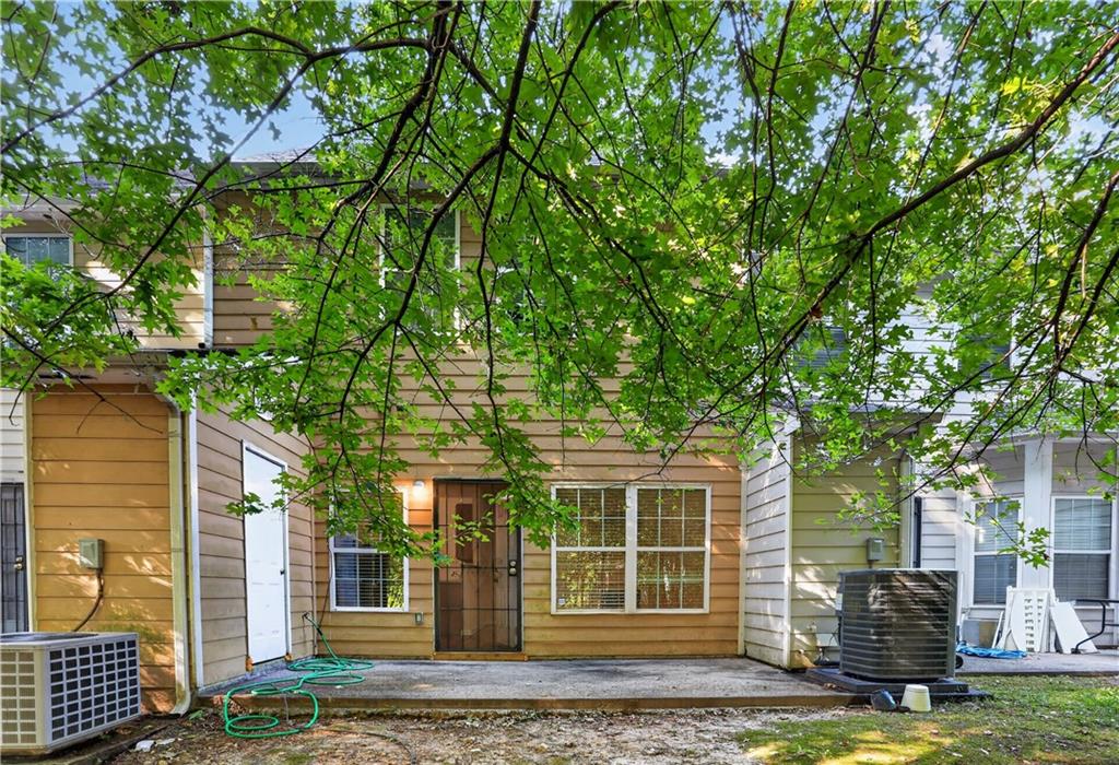 213 Brookview Drive Property Photo 2