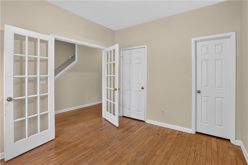 213 Brookview Drive Property Photo 4