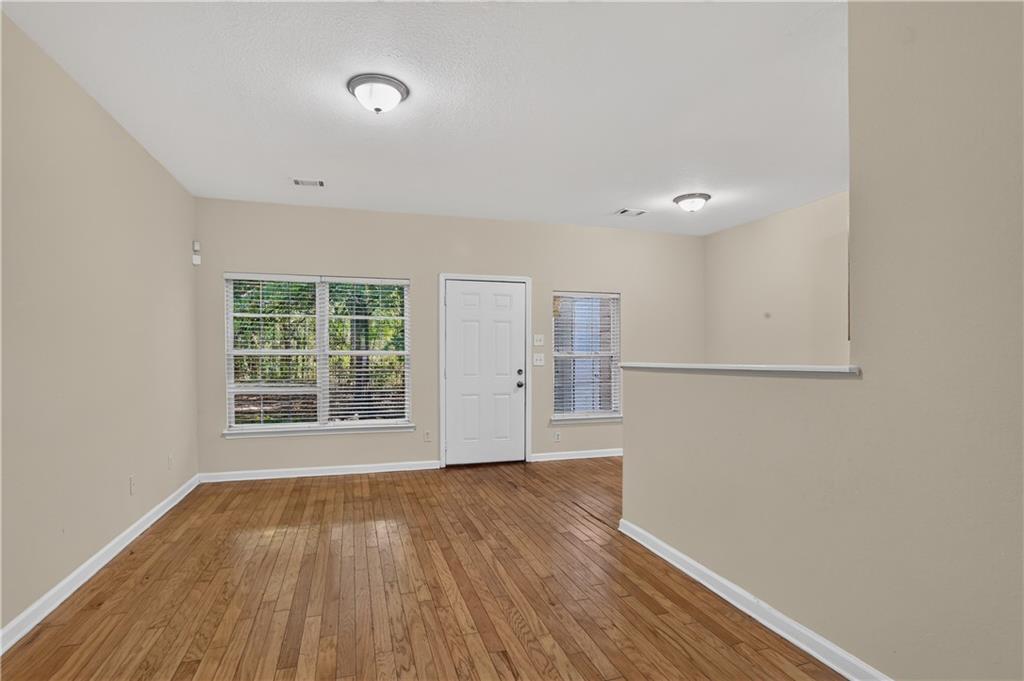 213 Brookview Drive Property Photo 5