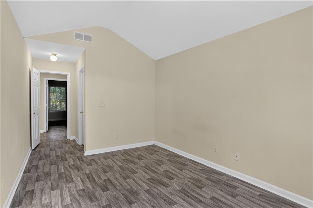 213 Brookview Drive Property Photo 12