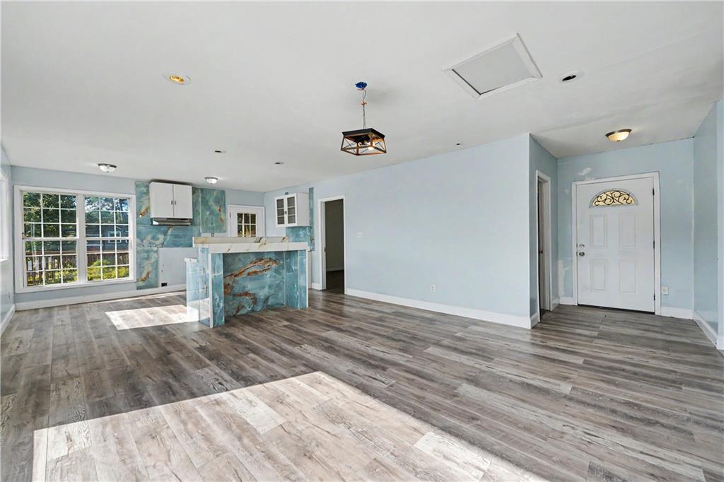 140 E Hamm Road Property Photo 8