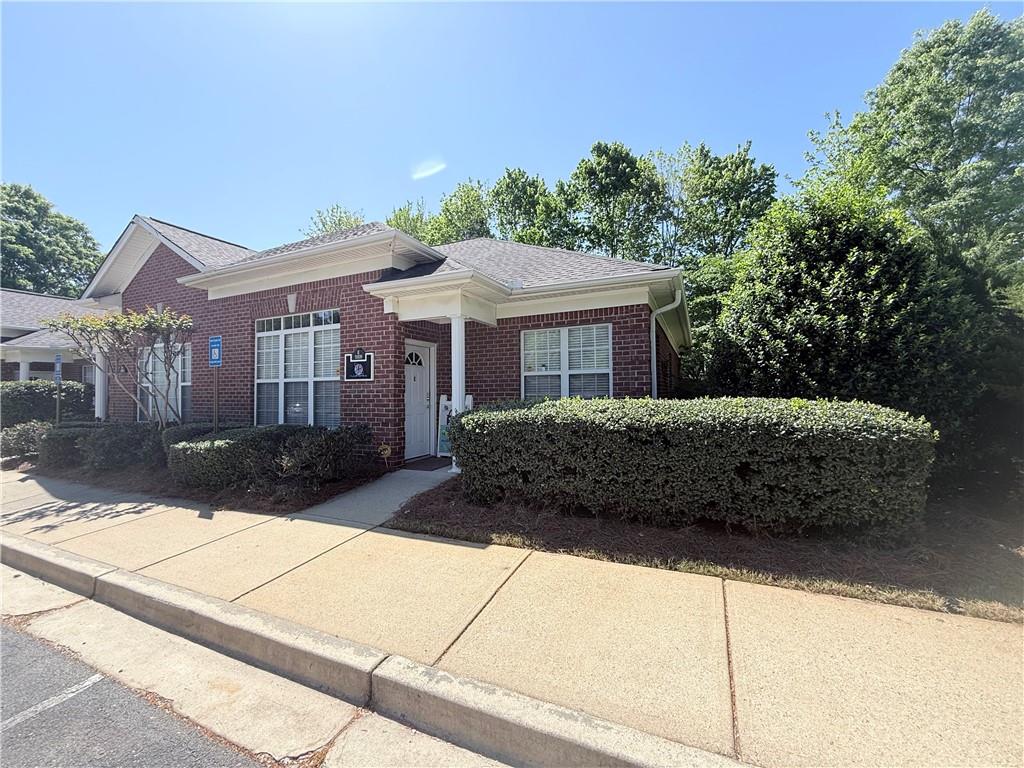 11535 Park Woods Circle Unit E Property Photo 3