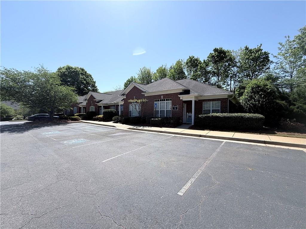 11535 Park Woods Circle Unit E Property Photo 4