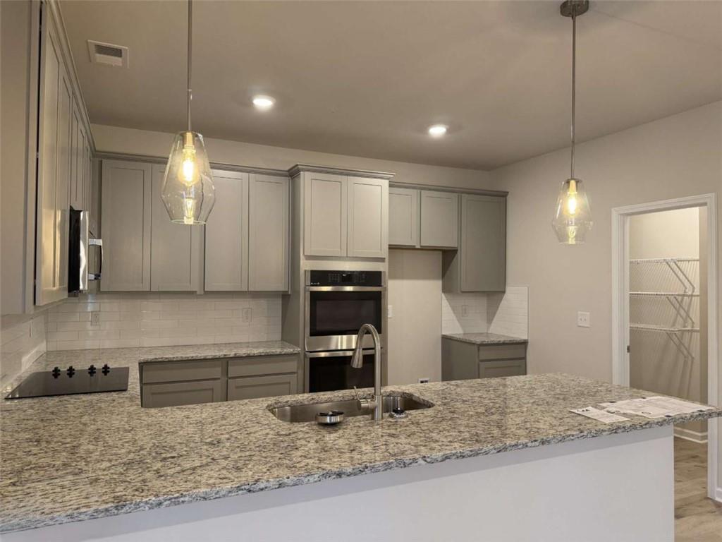 286 Crabapple Road Property Photo 4