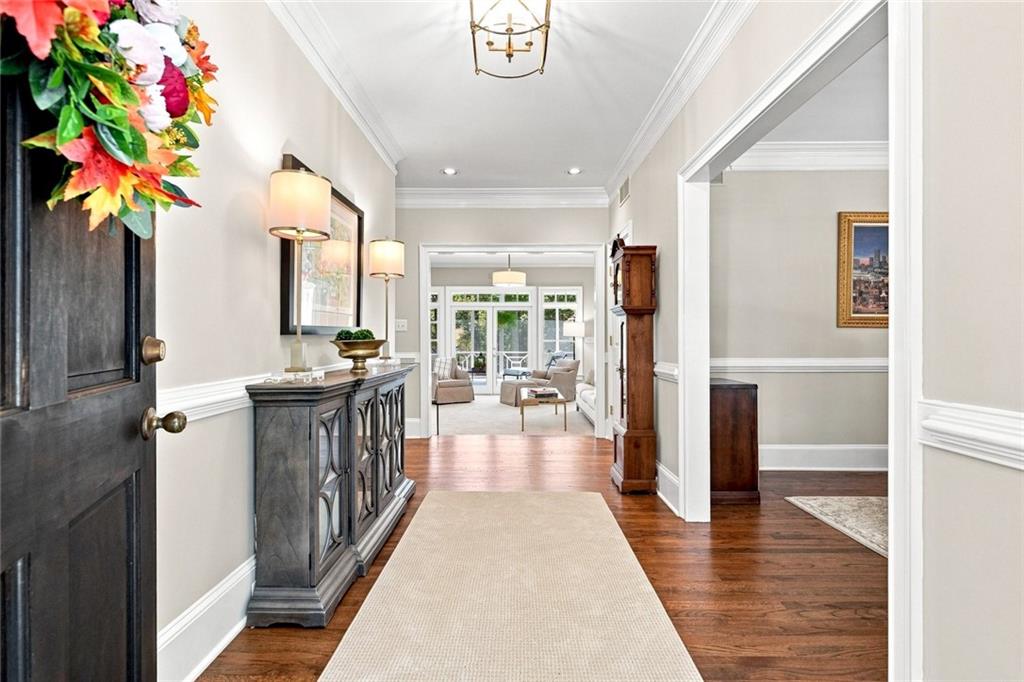 7833585 Property Photo 6