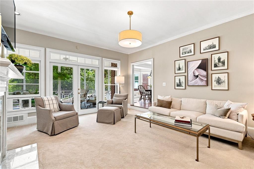 7833585 Property Photo 11