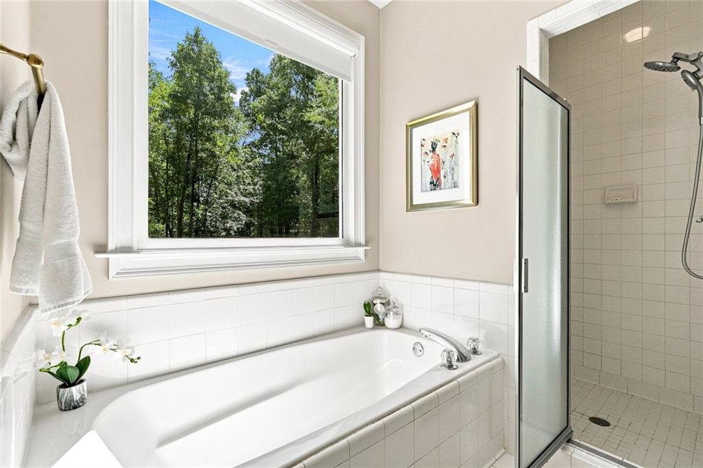 7833585 Property Photo 22