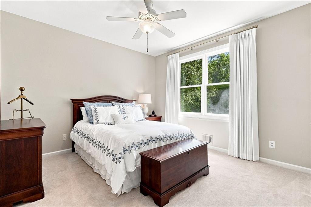 7833585 Property Photo 28