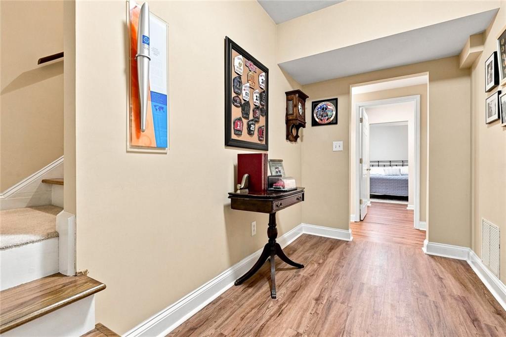 7833585 Property Photo 29