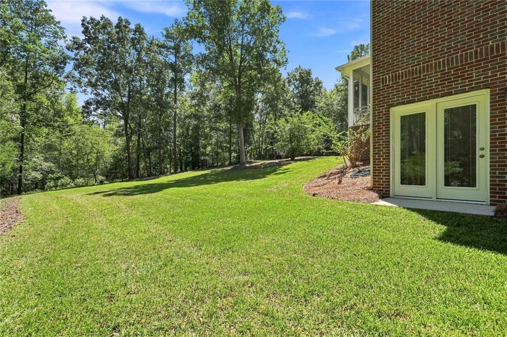 7833585 Property Photo 42