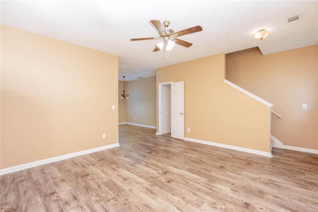 102 Timber Ridge Drive Property Photo 3