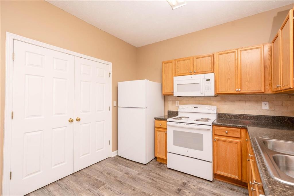 102 Timber Ridge Drive Property Photo 11