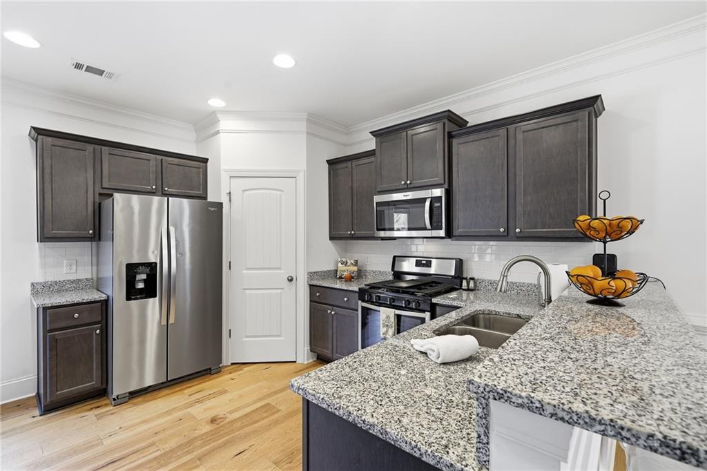 467 Tom Avery Drive Property Photo 19