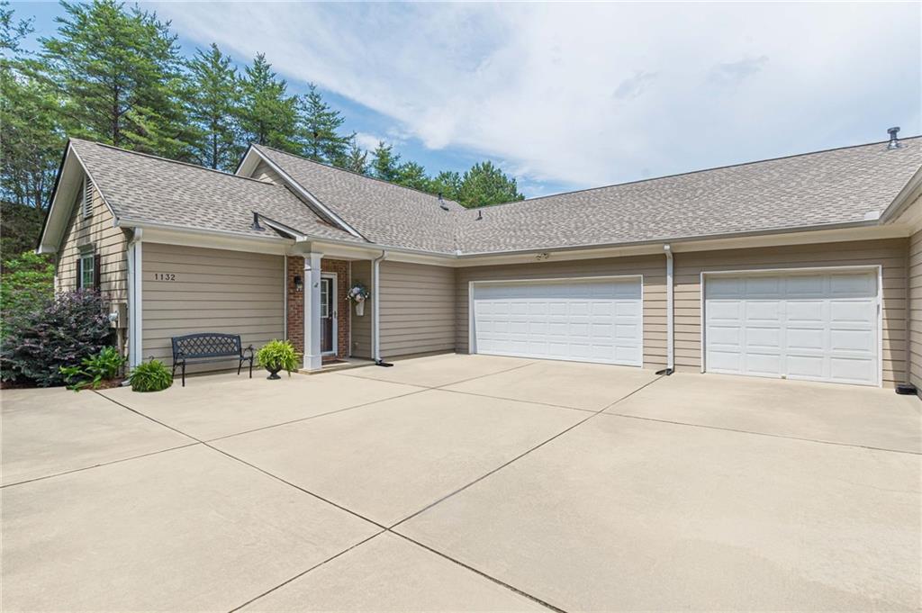 1132 Camry Circle Property Photo 1