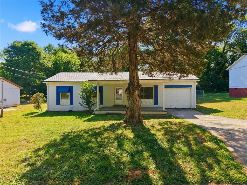 360 Martin Circle Property Photo 2