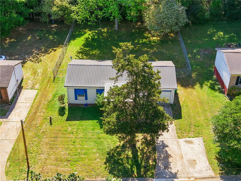 360 Martin Circle Property Photo 9