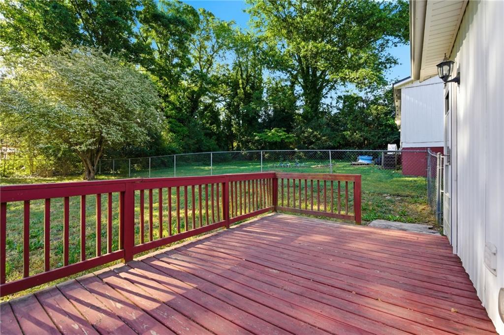 360 Martin Circle Property Photo 44