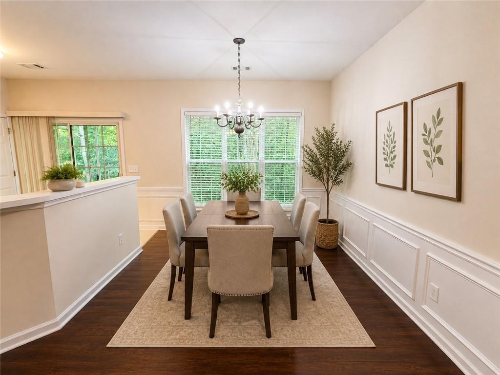 3645 Postwaite Circle Property Photo 8