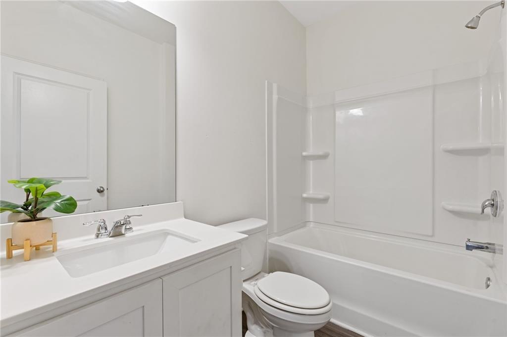 778 Knightsbridge Lane Property Photo 10