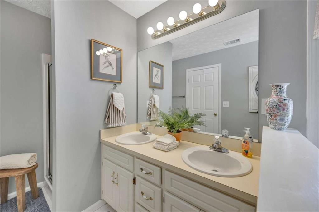 158 Cole Circle Property Photo 23