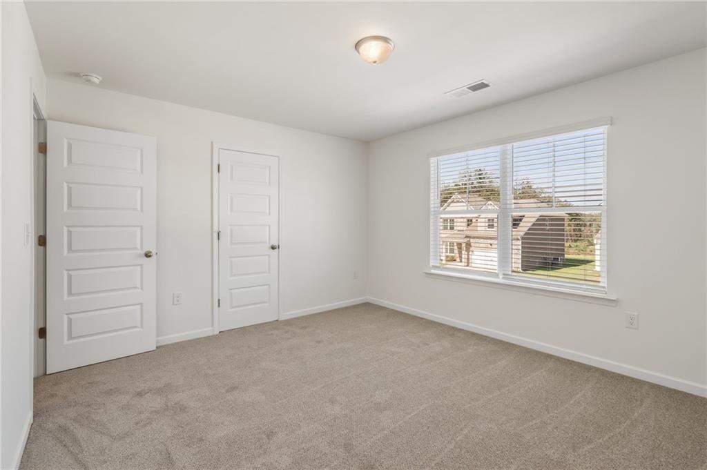 8135 Pine Ridge Road Property Photo 13