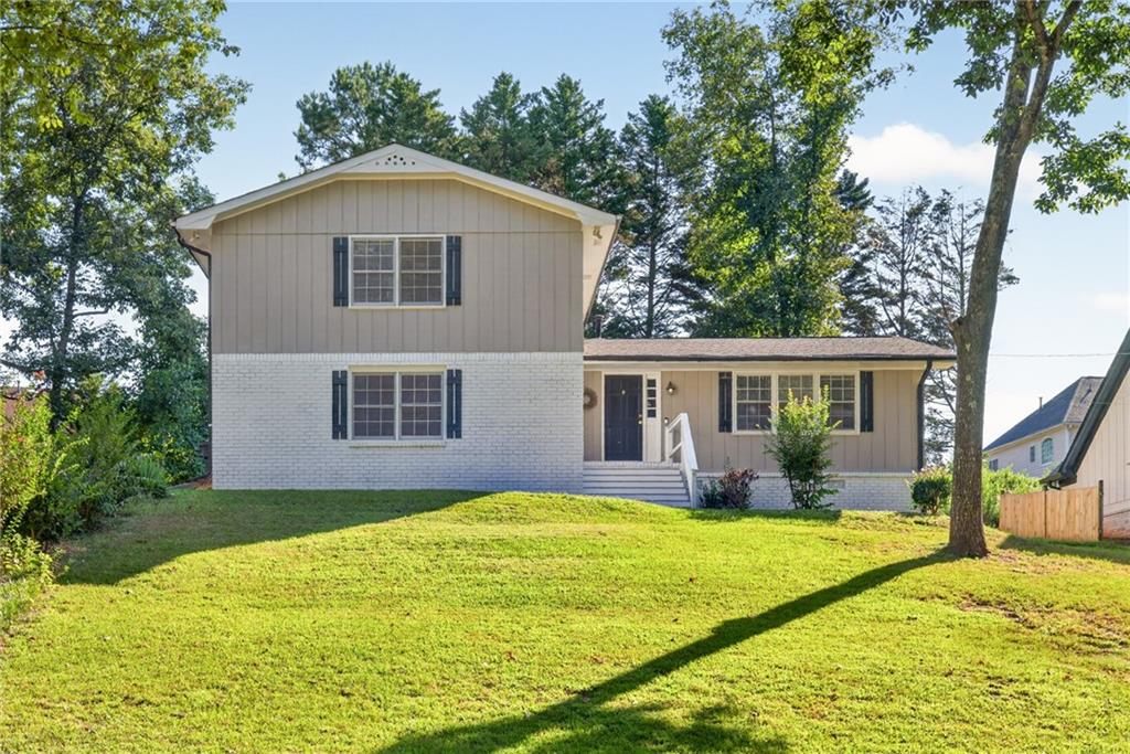 3717 Leisure Court Property Photo 1