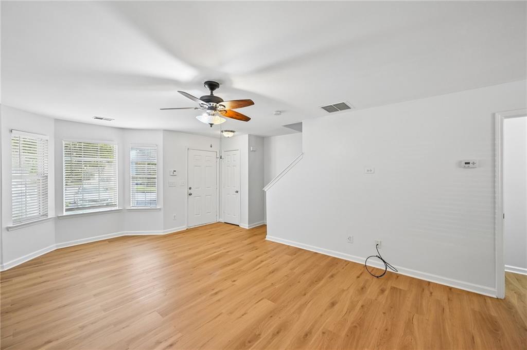 725 Crestwell Circle Sw Property Photo 11
