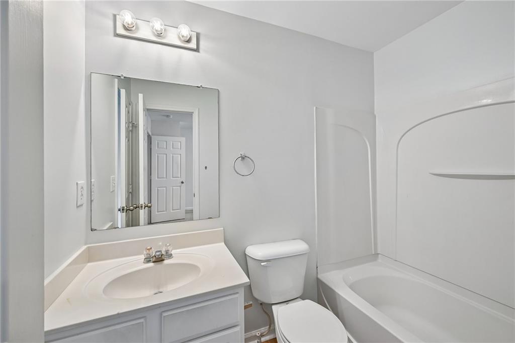 725 Crestwell Circle Sw Property Photo 40