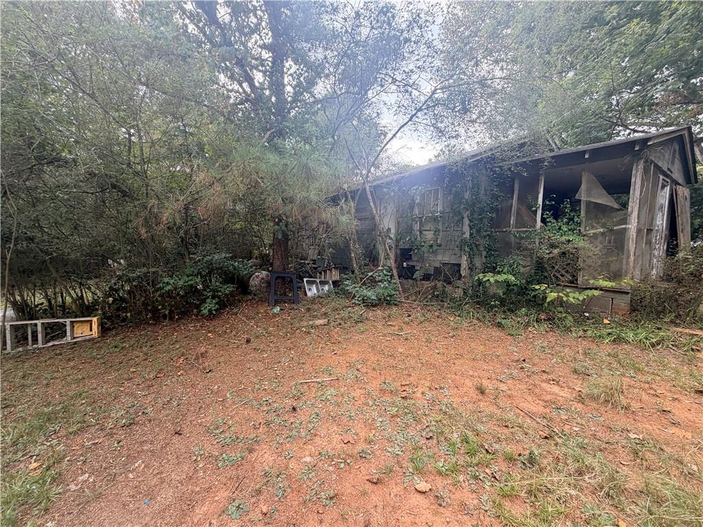 81 Andrew Road Property Photo 2
