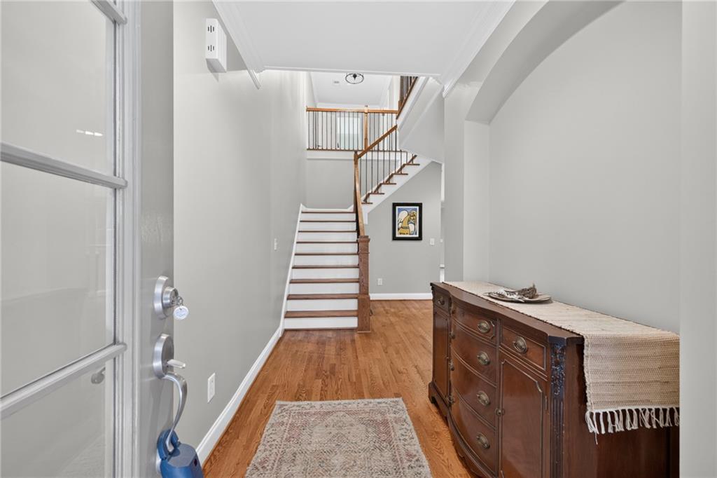 2640 Long Pointe Property Photo 4