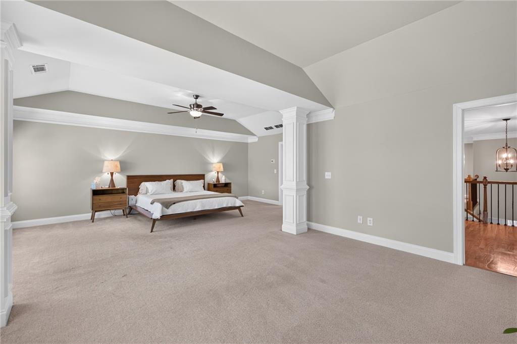 2640 Long Pointe Property Photo 34