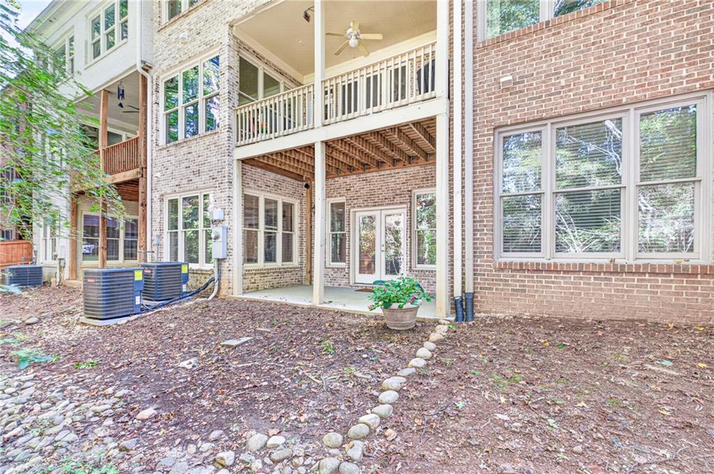 2640 Long Pointe Property Photo 75