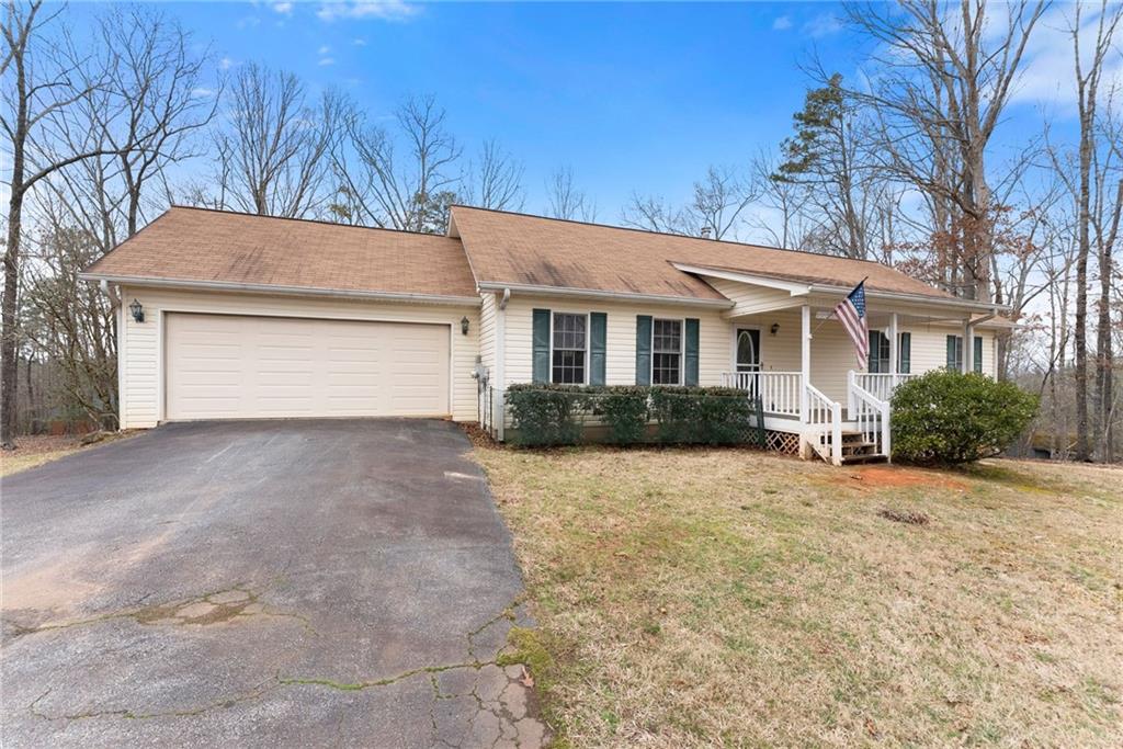 337 Claystone Walk Property Photo 1