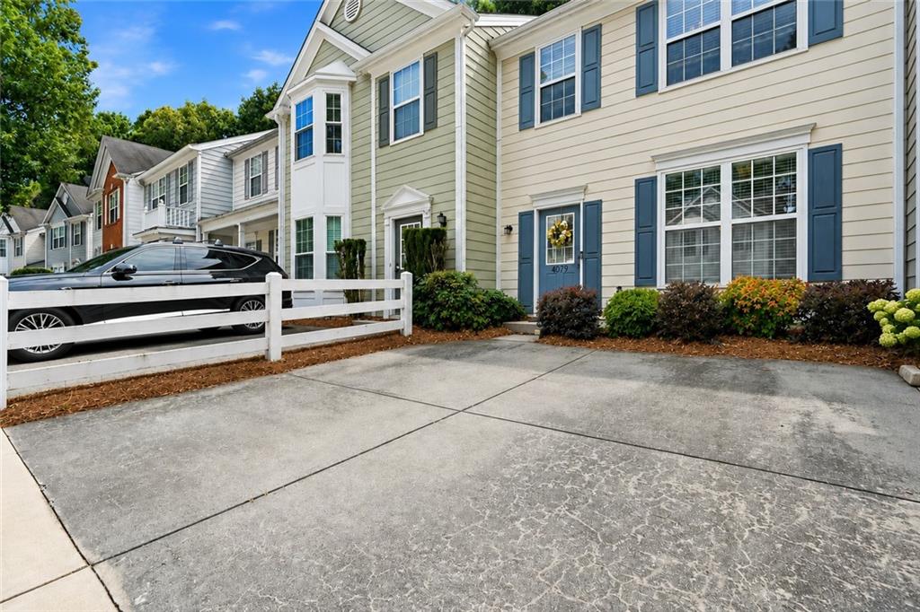 4079 Howell Park Road Property Photo 2