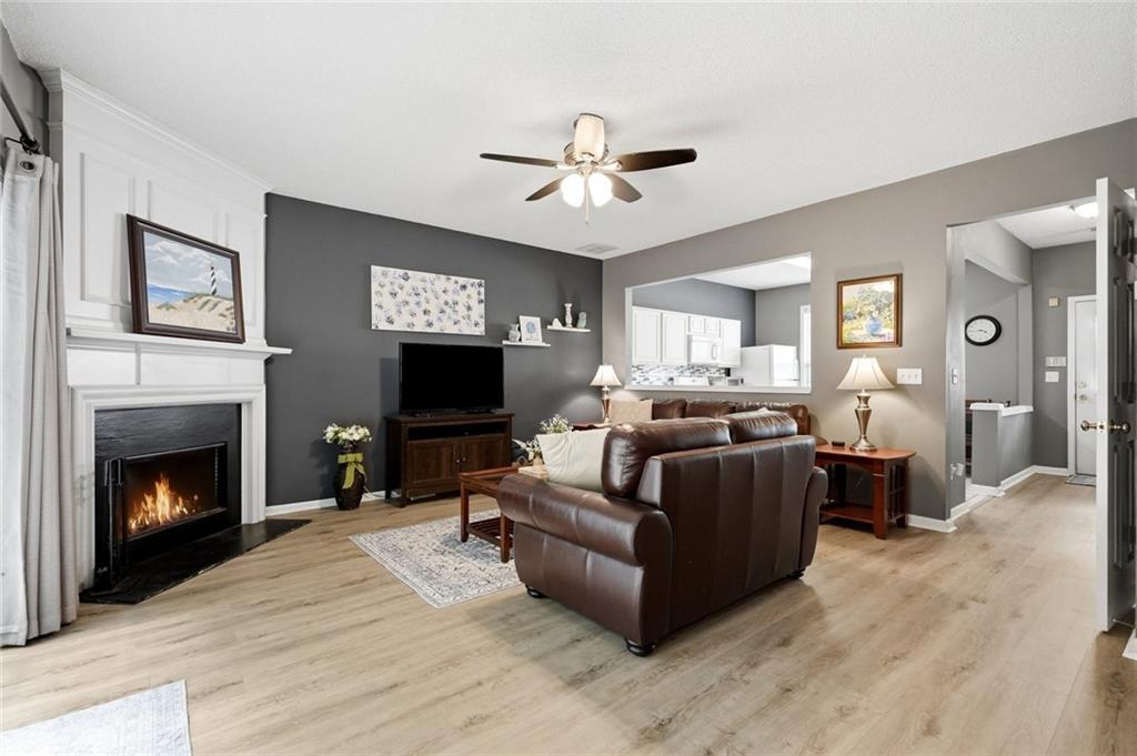 4079 Howell Park Road Property Photo 8