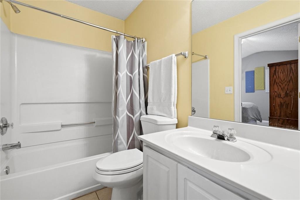 4079 Howell Park Road Property Photo 26