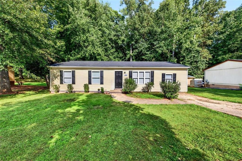 145 Sarsen Circle Property Photo 1