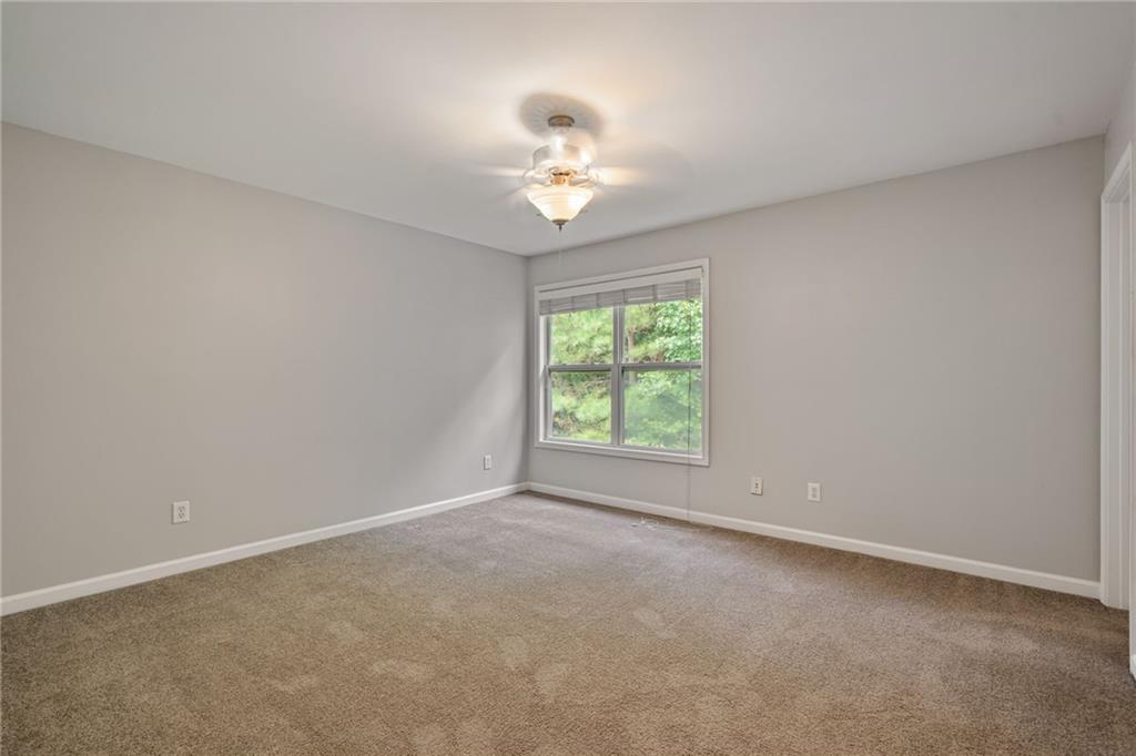 1030 Firethorne Pass Property Photo 14