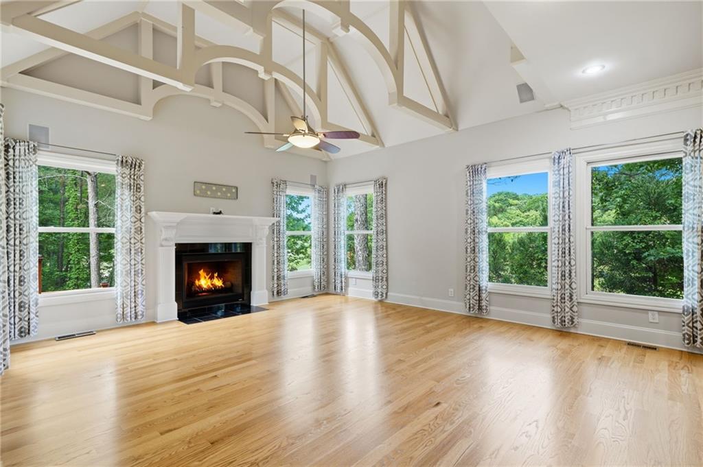 6295 Windward Parkway Property Photo 17
