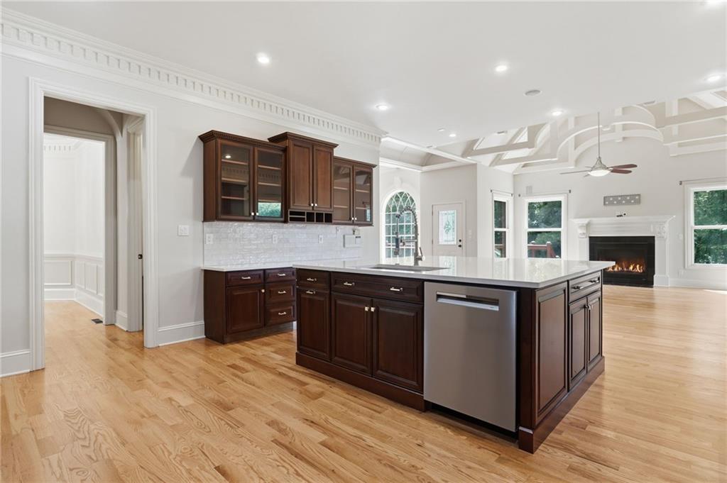 6295 Windward Parkway Property Photo 27