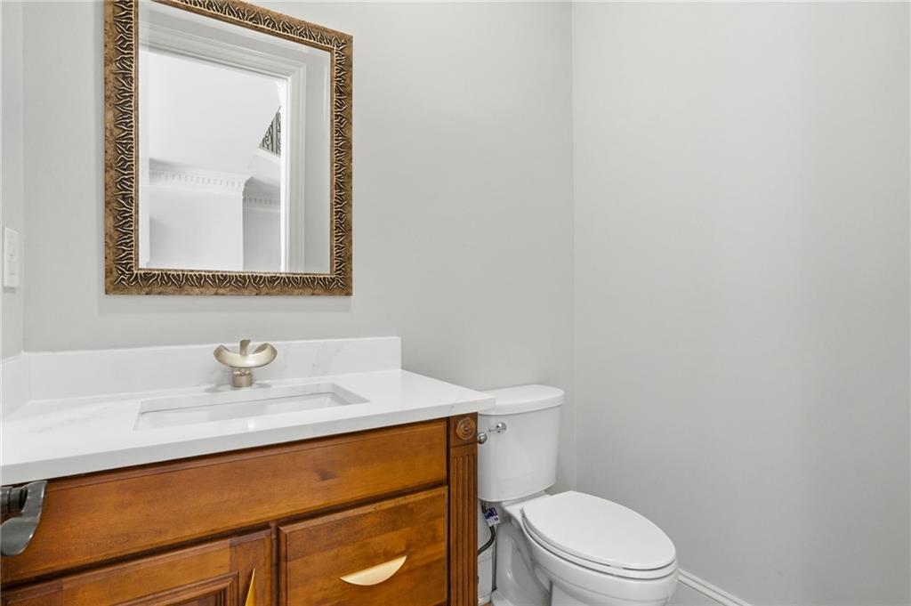 6295 Windward Parkway Property Photo 33