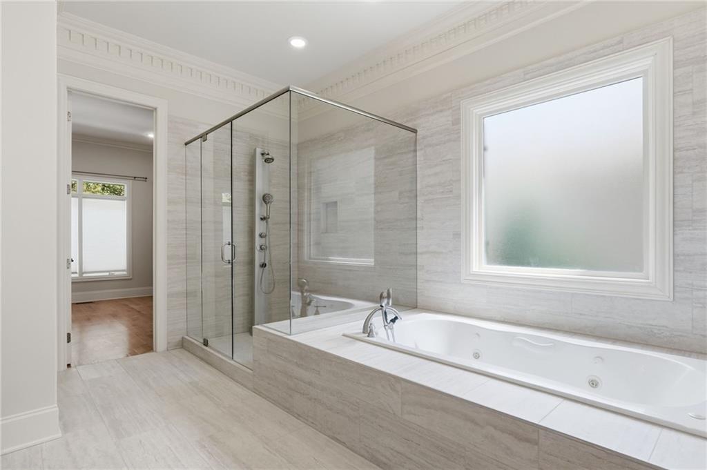 6295 Windward Parkway Property Photo 35