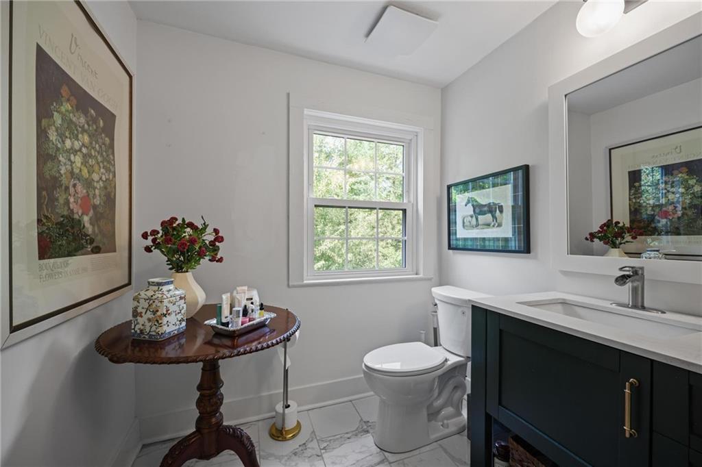 45 Michelle Circle Property Photo 27