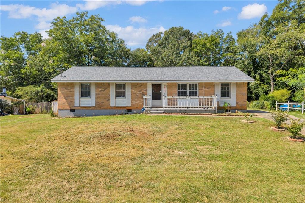8229 Kendrick Road Property Photo 1