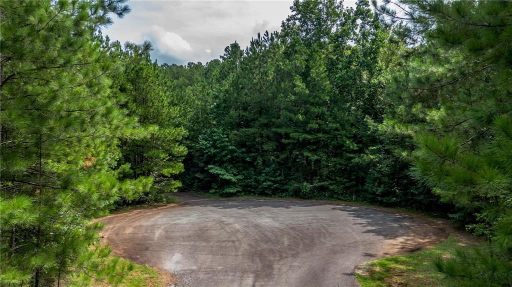 315 Waddesdon Drive Property Photo 1