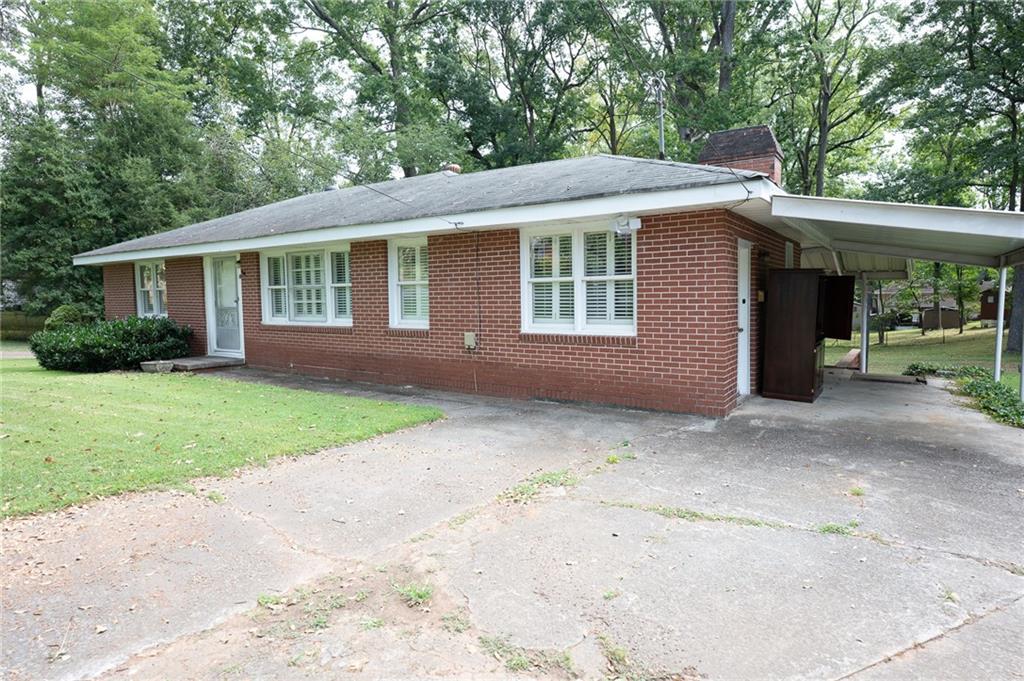 529 Lovejoy Street Se Property Photo 1
