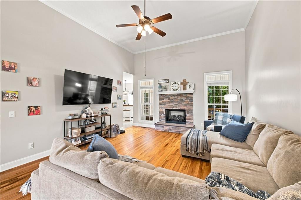 30 Willow Leaf Drive Property Photo 17
