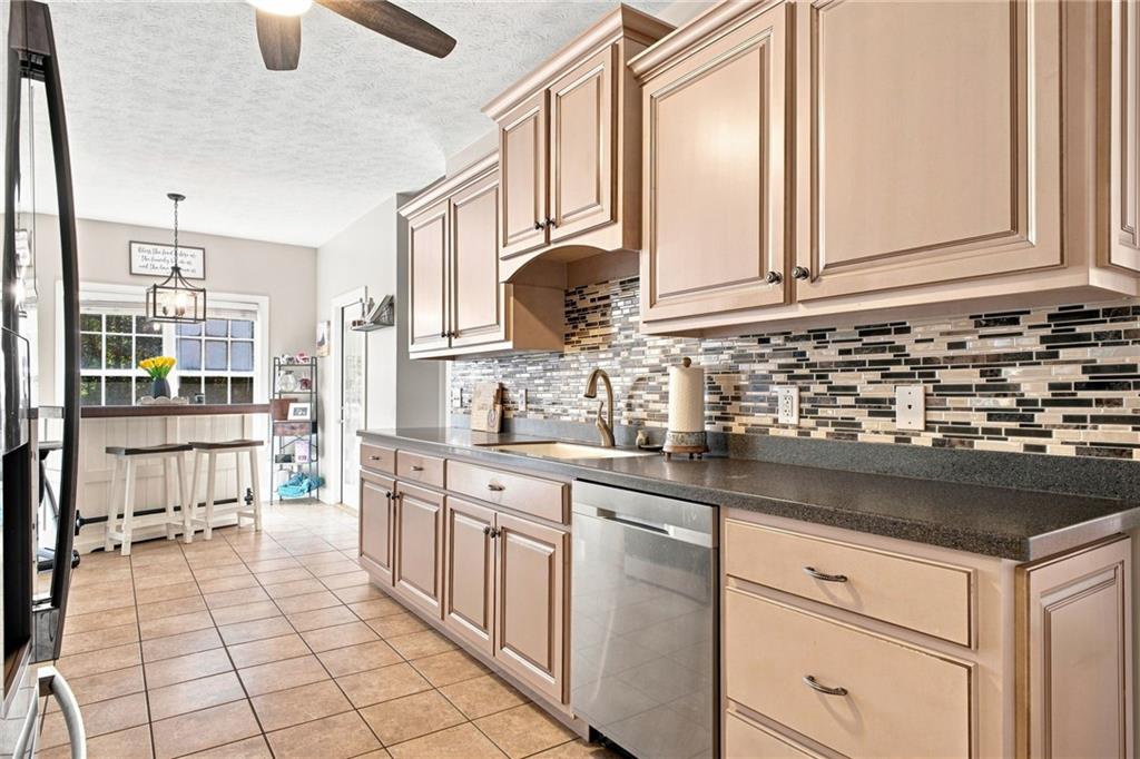 30 Willow Leaf Drive Property Photo 23